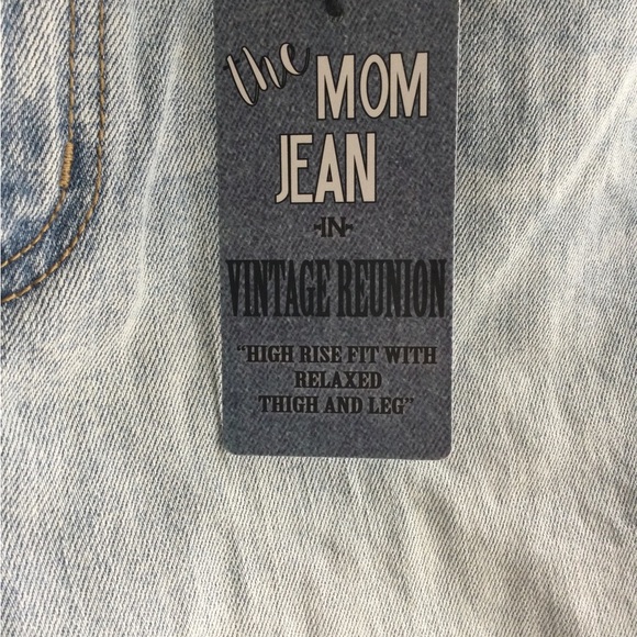 The Mom Jean in Vintage Reunion Size 11 - Picture 5 of 6